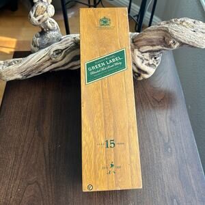 Johnnie Walker Green Label 15 yr Commemorative Craggonmore 1869 Wood Box